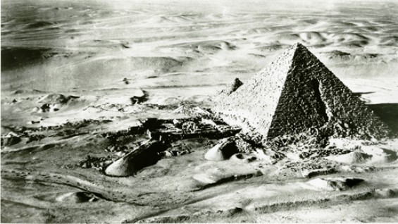 Pyramid of Menkaure. Giza, Egypt. c. 26th Century BC.